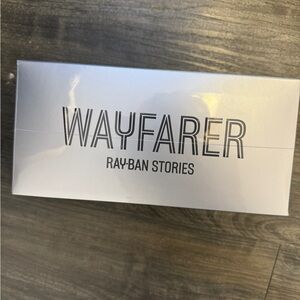 NIB Ray-Ban Stories Wayfarer Smart Glasses RW4002 Shiny Black/G15 Green Facebook